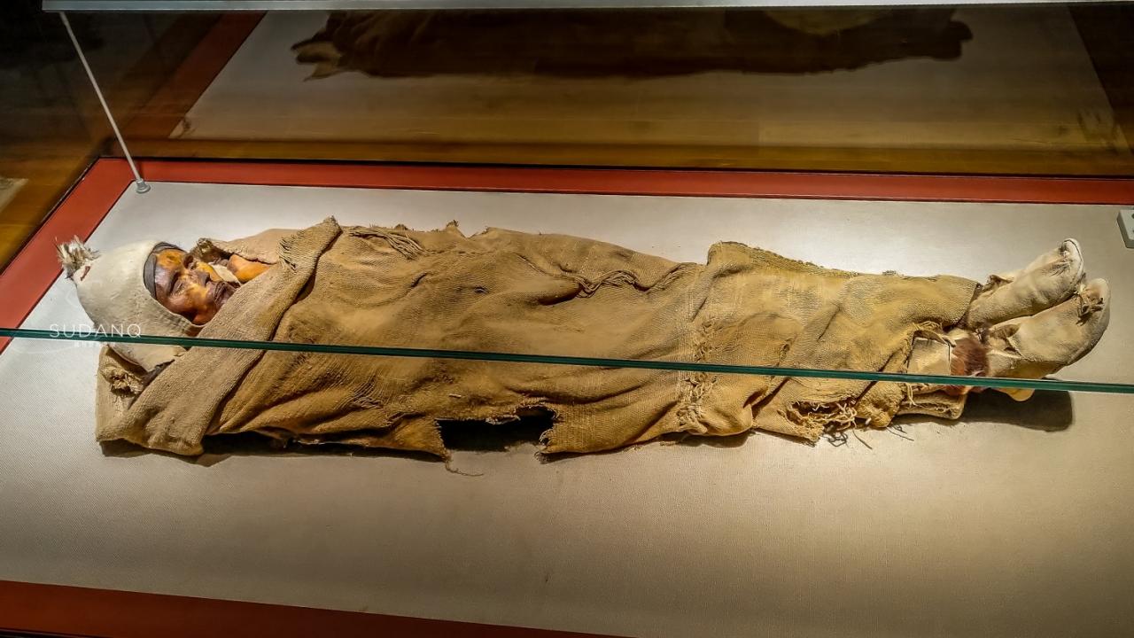 楼兰的消失之谜：存在了3380年的“楼兰美女”，腹中还有一个婴儿